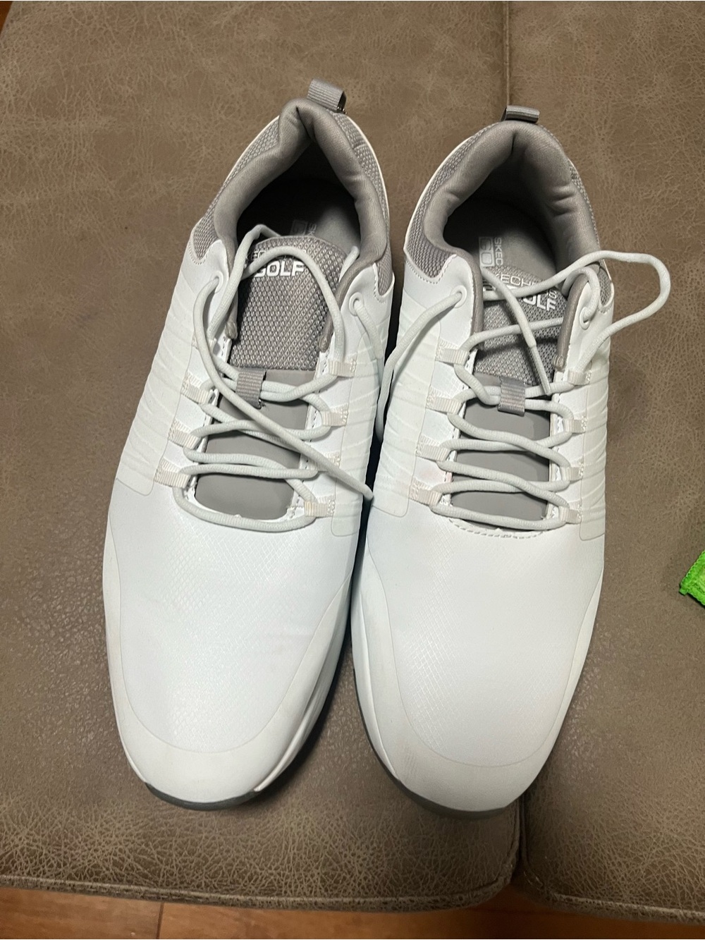 Skechers GO GOLF Men’s White/Gray Golf Shoes size 11.5